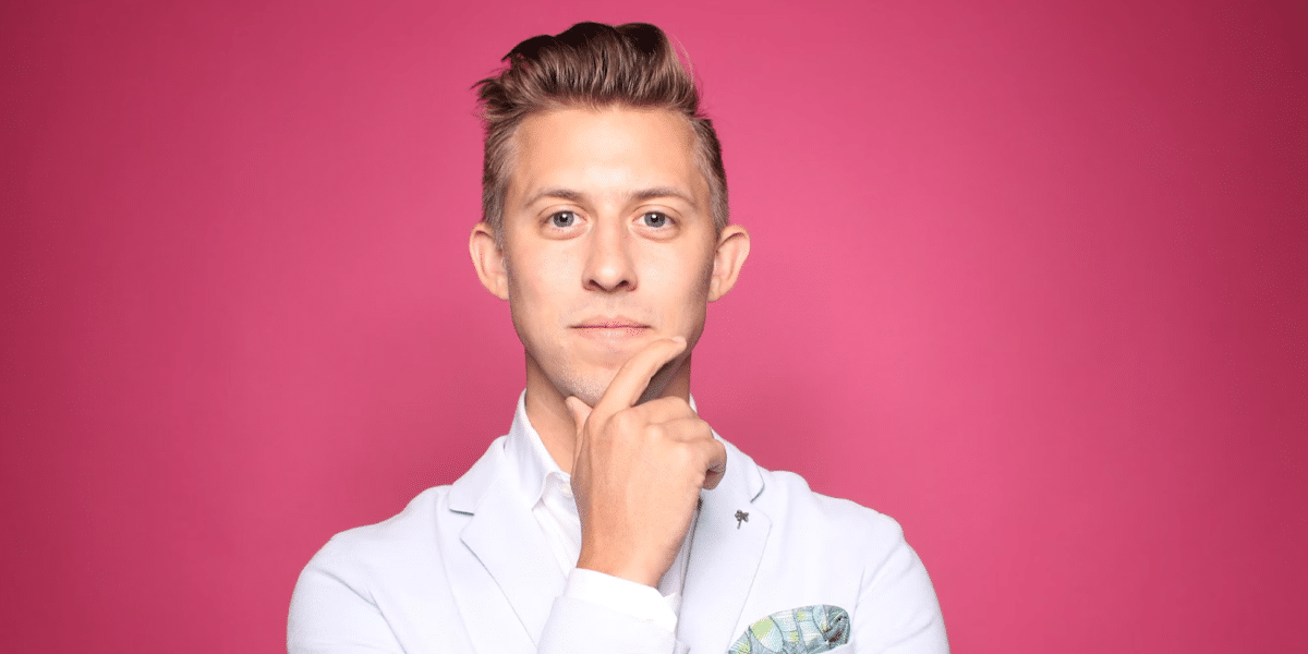 Strategies for Plastic Surgeons TikTok Content Into Leads