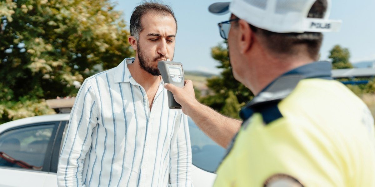 Understanding the Role of a Driving While Intoxicated (DWI) Lawyer in Your Defense